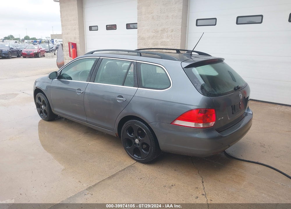 2009 VOLKSWAGEN JETTA 2.5L SE VIN: 3VWTM71KX9M268572