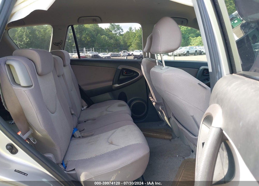 2006 TOYOTA RAV4 VIN: JTMBD33V666005411