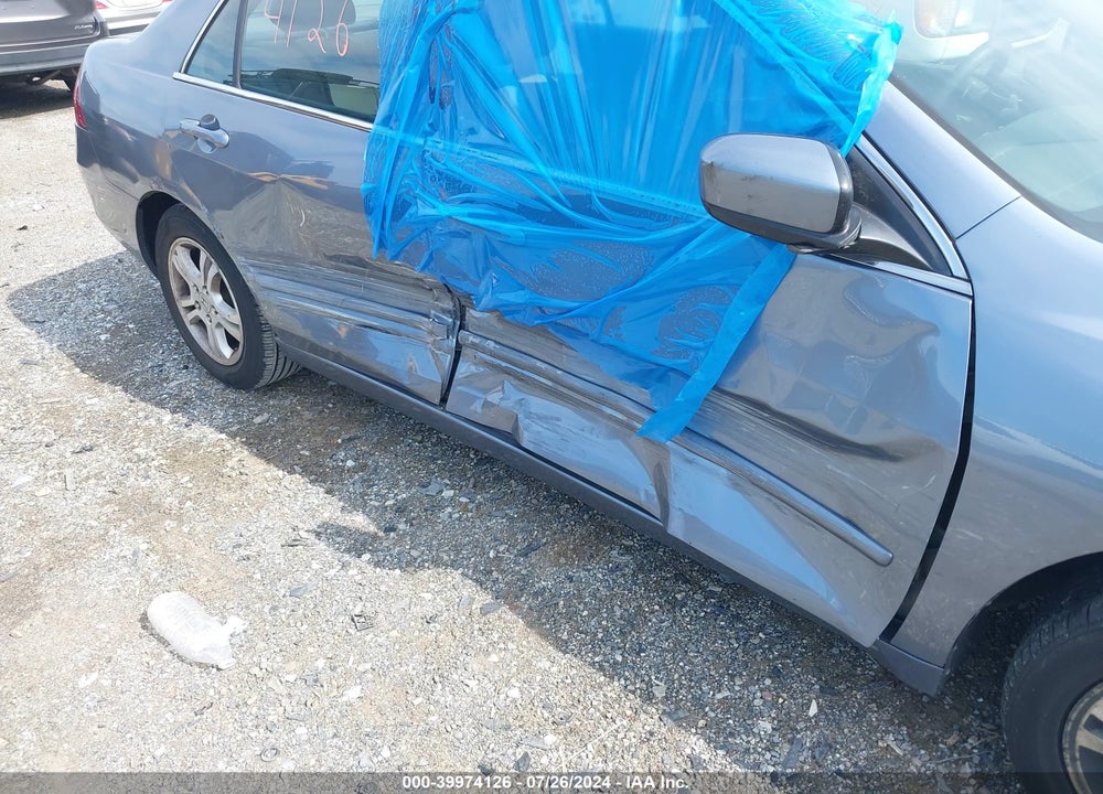 2007 HONDA ACCORD 2.4 EX VIN: 1HGCM567X7A072199