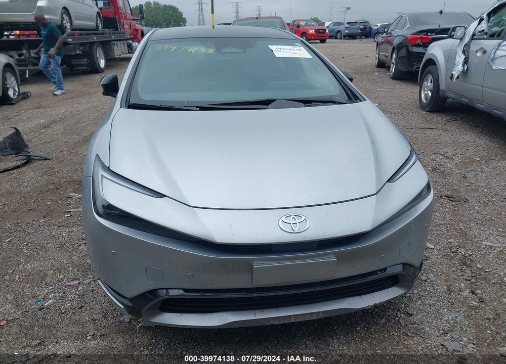 2024 TOYOTA PRIUS XLE AWD-E VIN: JTDADABU8R3007515
