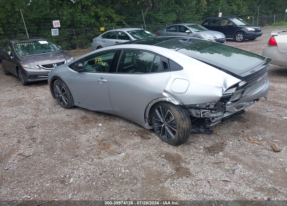 2024 TOYOTA PRIUS XLE AWD-E VIN: JTDADABU8R3007515