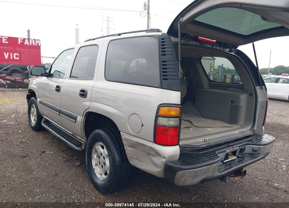 2005 CHEVROLET TAHOE LS VIN: 1GNEC13VX5J165430