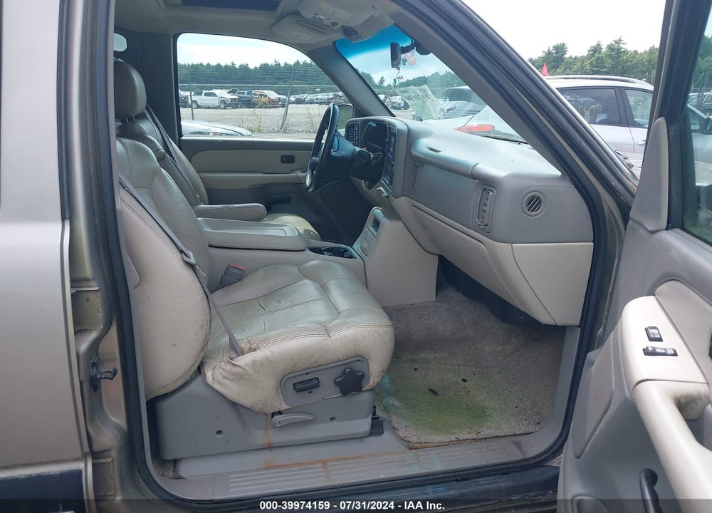 2001 CHEVROLET TAHOE LS VIN: 1GNEK13T71J181810