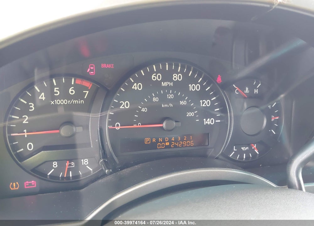 2004 NISSAN TITAN SE VIN: 1N6AA07A44N578205