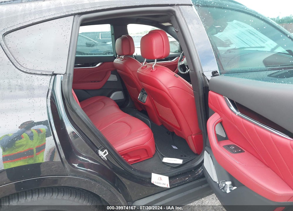 2023 MASERATI LEVANTE MODENA VIN: ZN661YUM7PX428733