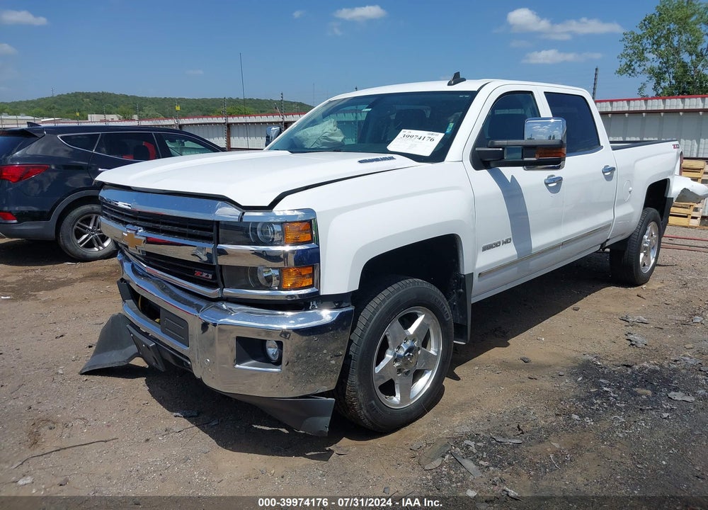 2015 CHEVROLET SILVERADO 2500HD LTZ VIN: 1GC1KWE85FF675154