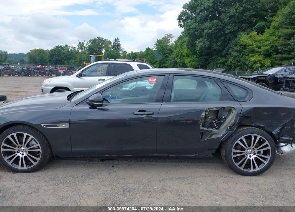 2024 JAGUAR XF R-DYNAMIC SE P250 AWD AUTOMATIC VIN: SAJBL4GX6RCY96280