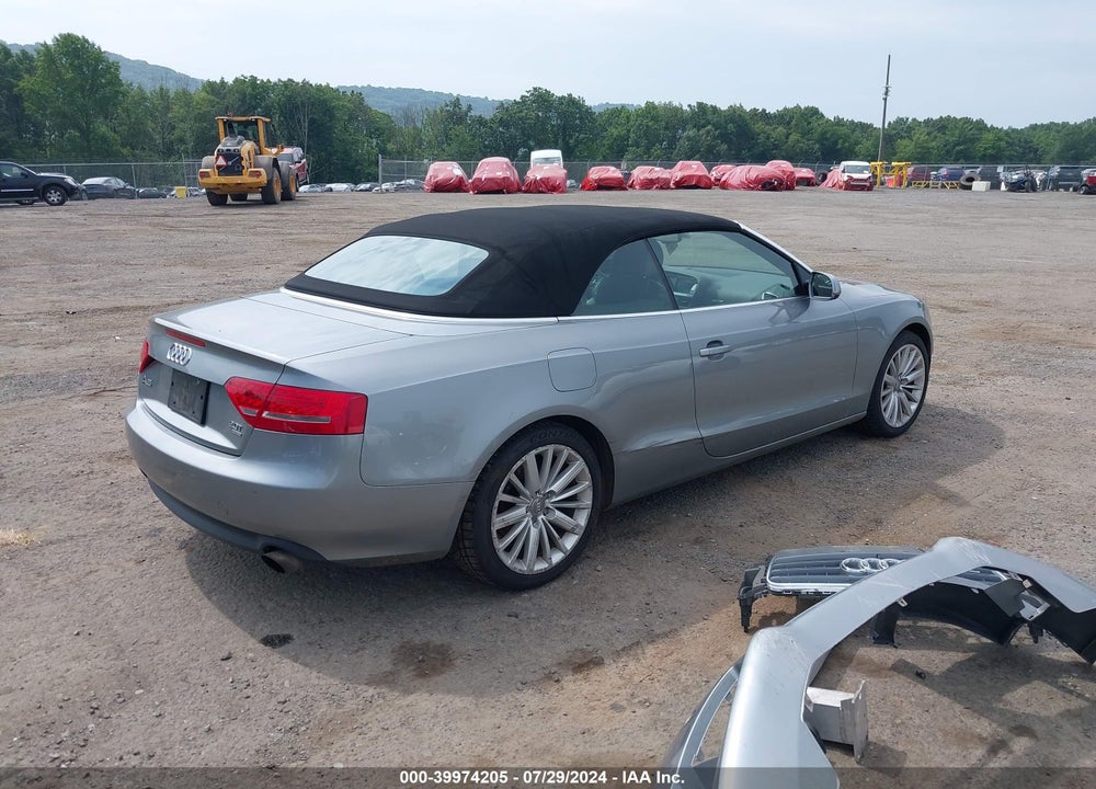 2010 AUDI A5 VIN: WAULFAFH6AN008040