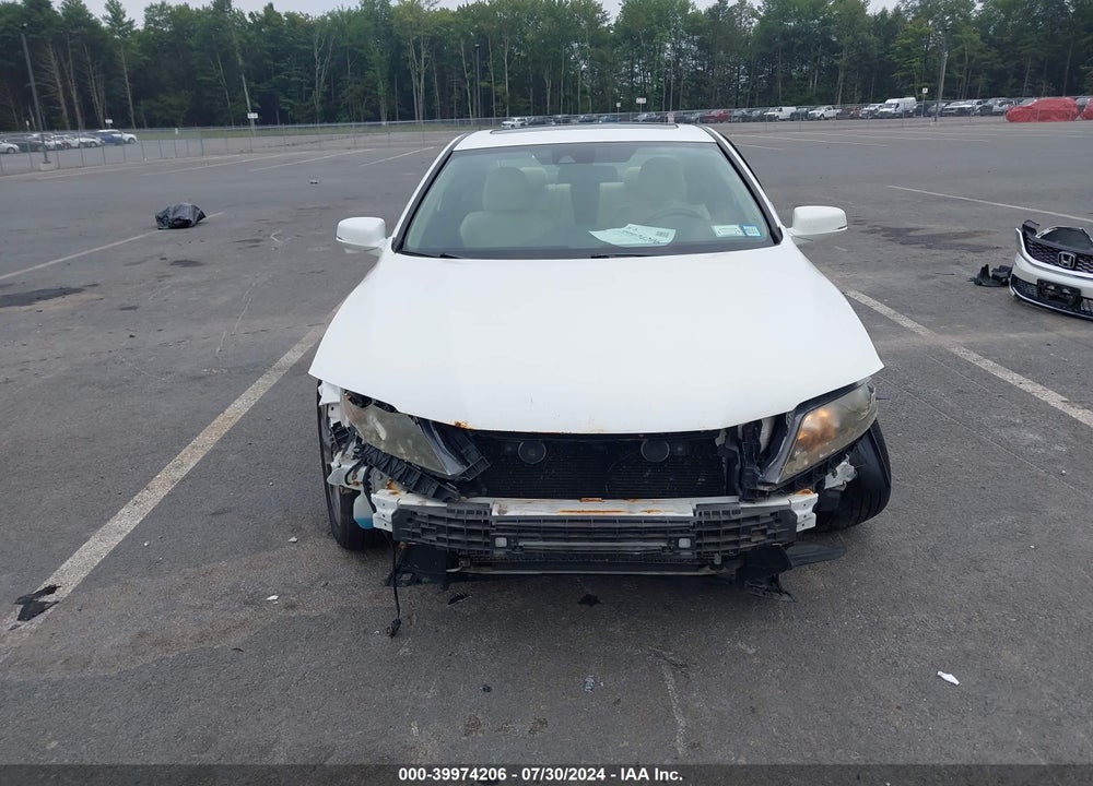 2015 HONDA ACCORD EX-L VIN: 1HGCT1B85FA015093