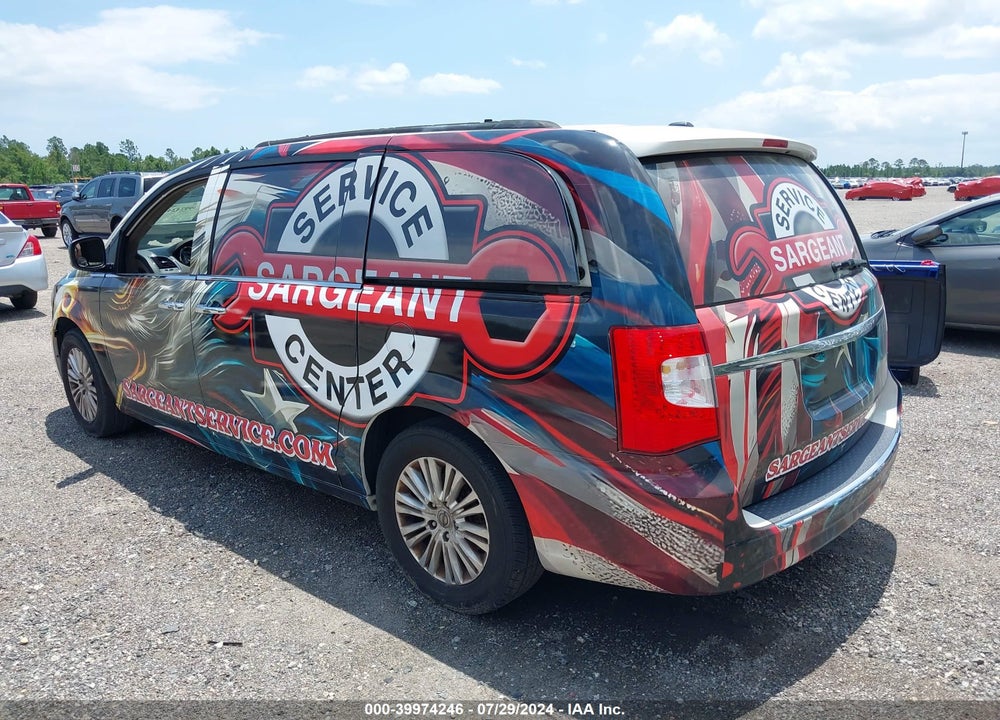 2011 CHRYSLER TOWN & COUNTRY TOURING-L VIN: 2A4RR8DG1BR714516