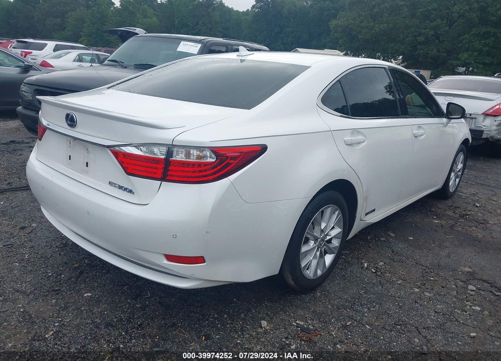 2014 LEXUS ES 300H VIN: JTHBW1GG4E2072166