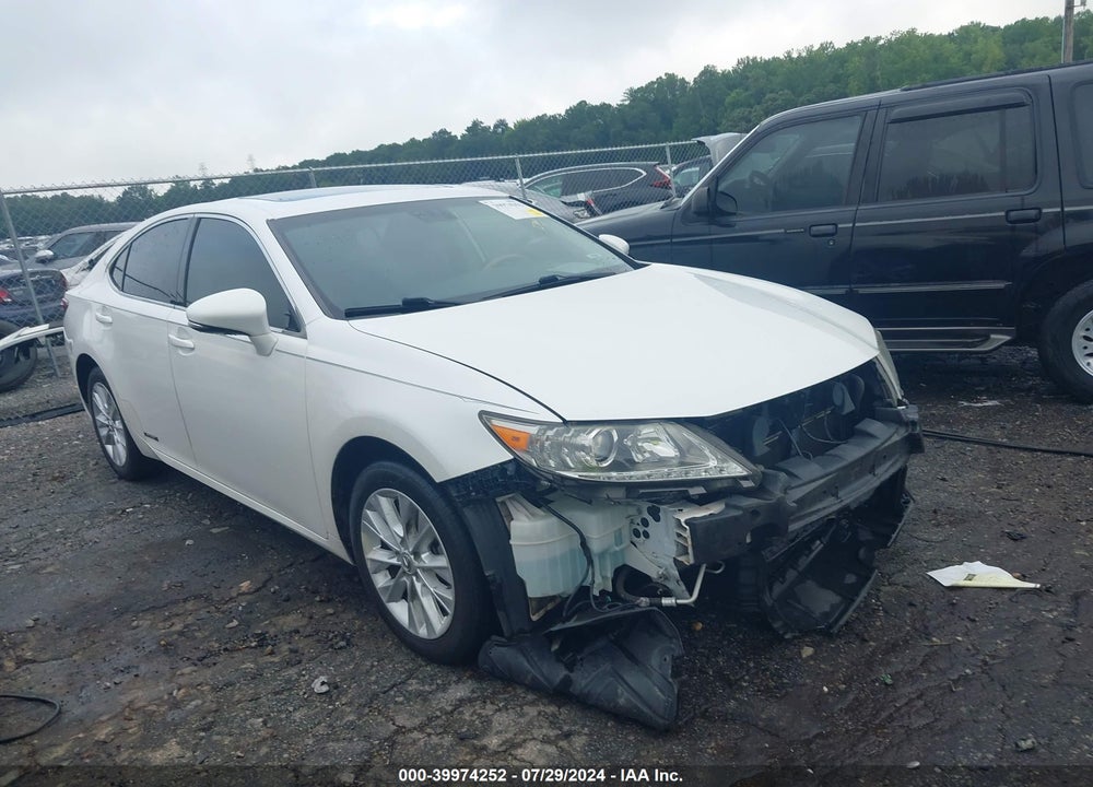 2014 LEXUS ES 300H VIN: JTHBW1GG4E2072166
