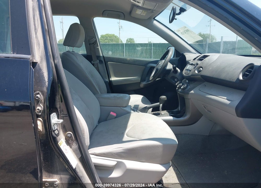 2009 TOYOTA RAV4 VIN: JTMZF33V39D010266
