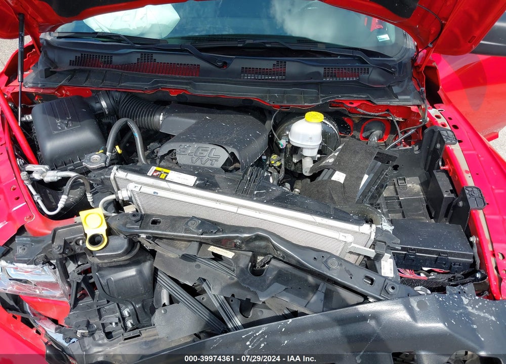 2022 RAM 1500 CLASSIC SLT 4X2 5'7 BOX VIN: 1C6RR6LG7NS203642