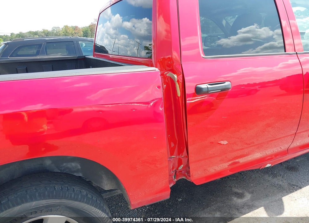 2022 RAM 1500 CLASSIC SLT 4X2 5'7 BOX VIN: 1C6RR6LG7NS203642