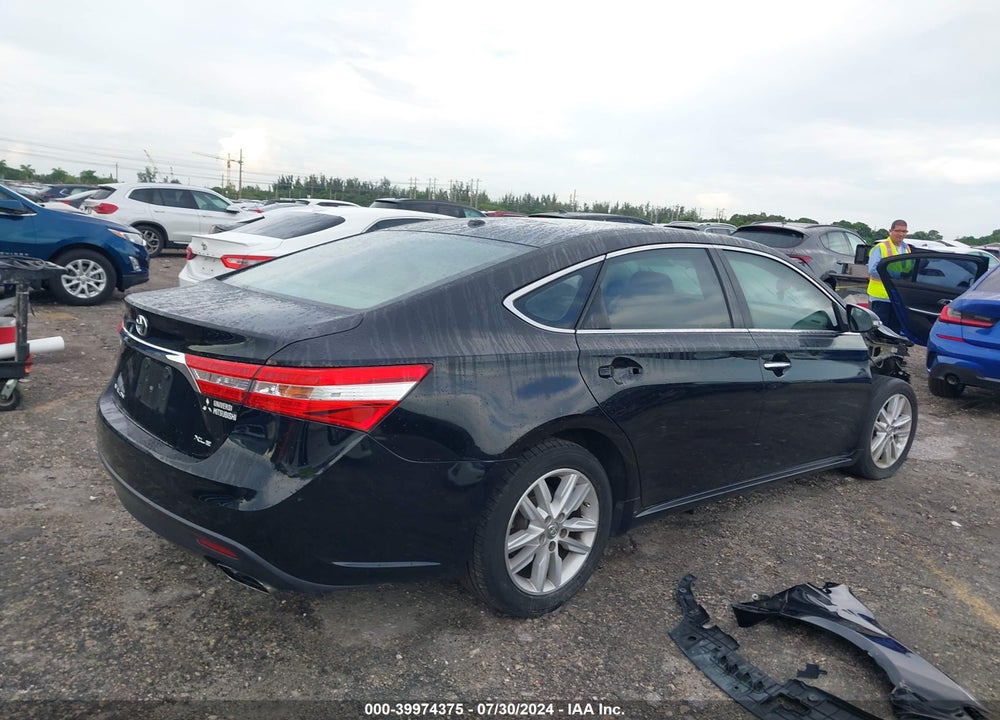 2015 TOYOTA AVALON XLE VIN: 4T1BK1EB6FU156110