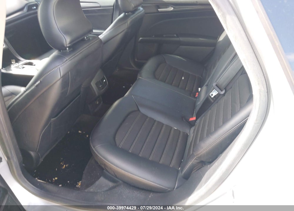2018 FORD FUSION SE VIN: 3FA6P0H70JR287077