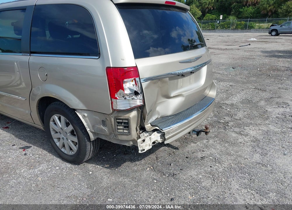 2013 CHRYSLER TOWN & COUNTRY TOURING VIN: 2C4RC1BG1DR696751