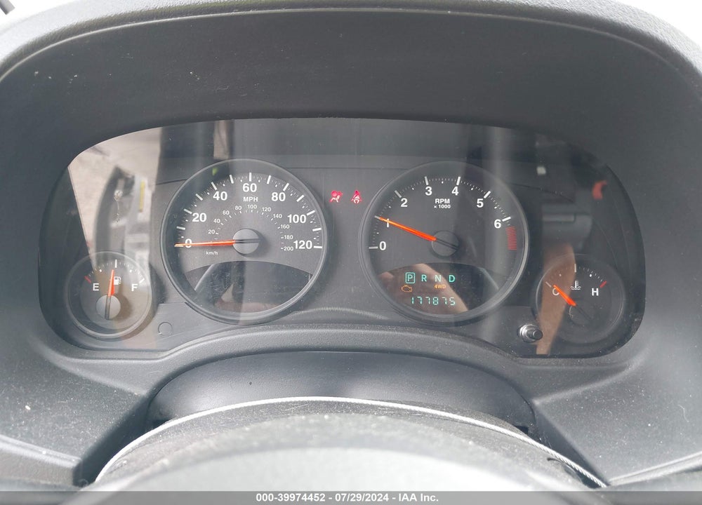 2011 JEEP COMPASS VIN: 1J4NF1FB7BD134738