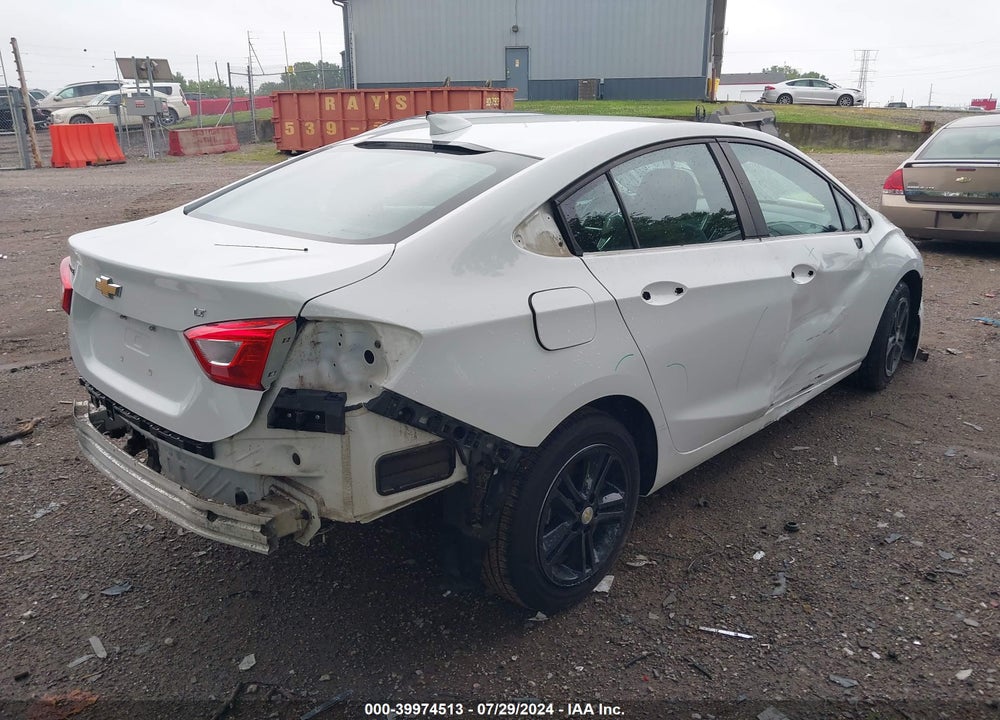 2017 CHEVROLET CRUZE LT AUTO VIN: 1G1BE5SM2H7169052