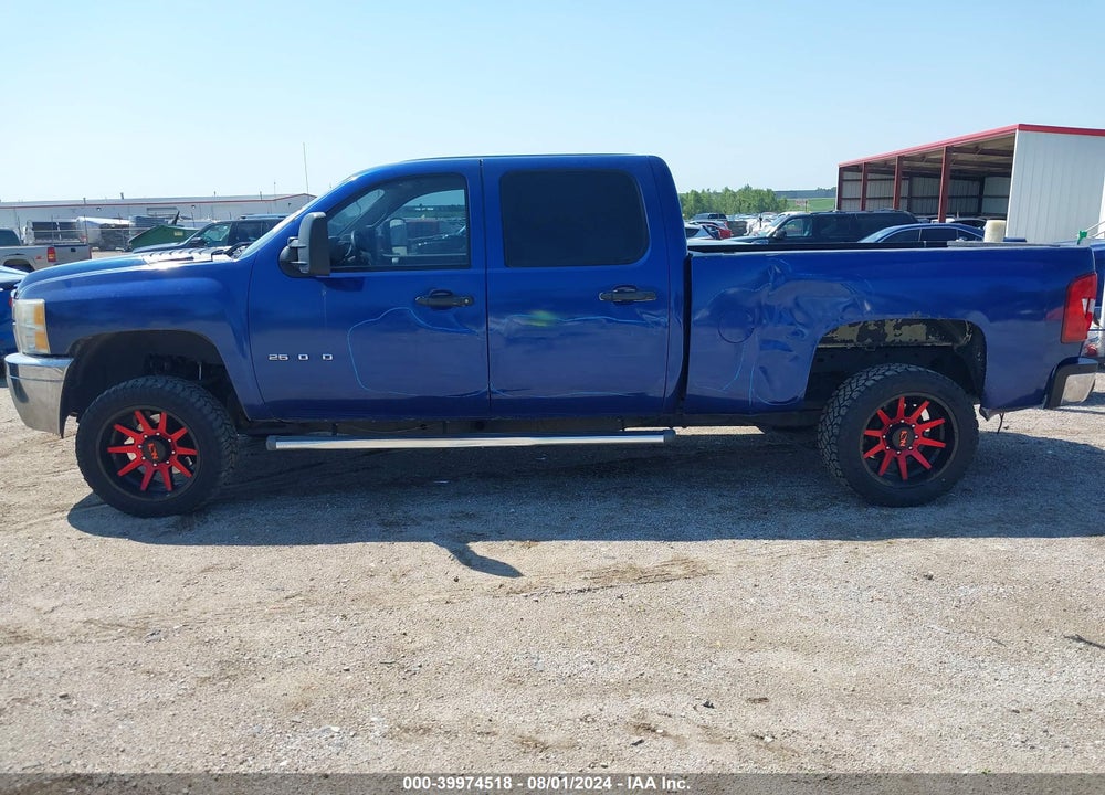 2011 CHEVROLET SILVERADO 2500HD WORK TRUCK VIN: 1GC1KVCG0BF131093