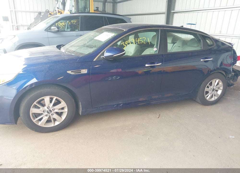 2016 KIA OPTIMA LX VIN: 5XXGT4L35GG083274