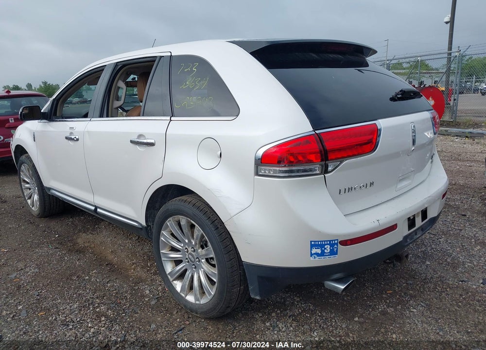 2011 LINCOLN MKX VIN: 2LMDJ8JK9BBJ25903