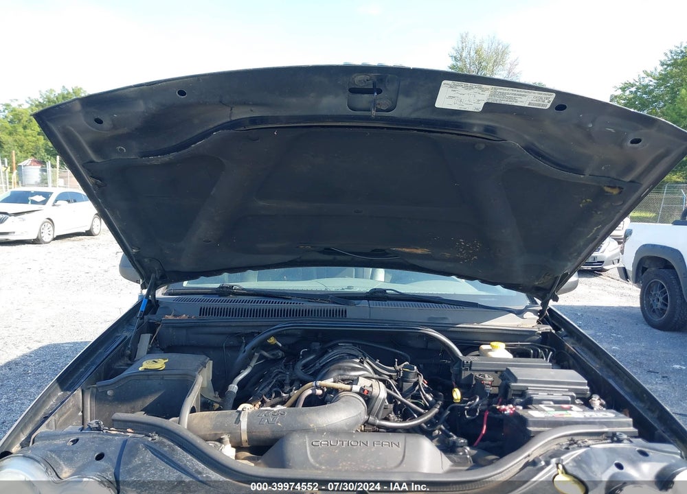 2005 JEEP GRAND CHEROKEE LIMITED VIN: 1J4HR58275C615639