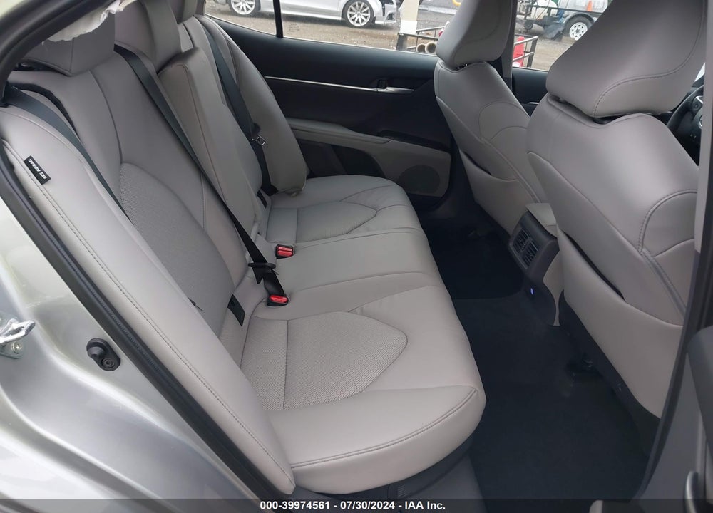 2024 TOYOTA CAMRY HYBRID XLE VIN: 4T1F31AK8RU071679