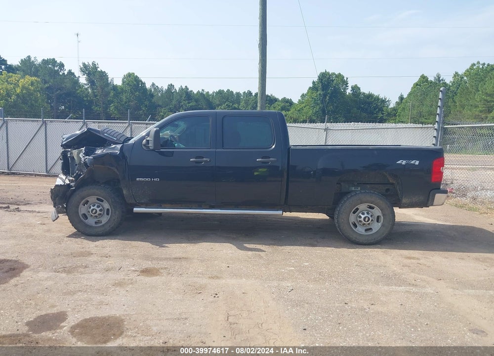 2014 CHEVROLET SILVERADO 2500HD WORK TRUCK VIN: 1GC1KVCGXEF181150