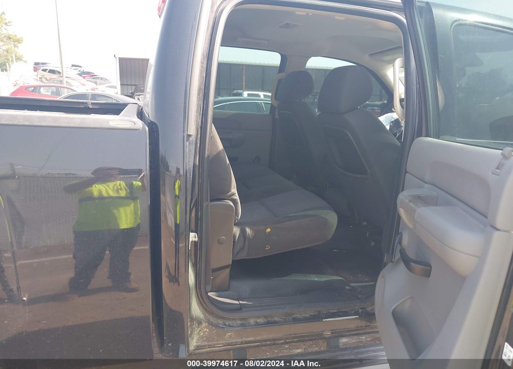 2014 CHEVROLET SILVERADO 2500HD WORK TRUCK VIN: 1GC1KVCGXEF181150