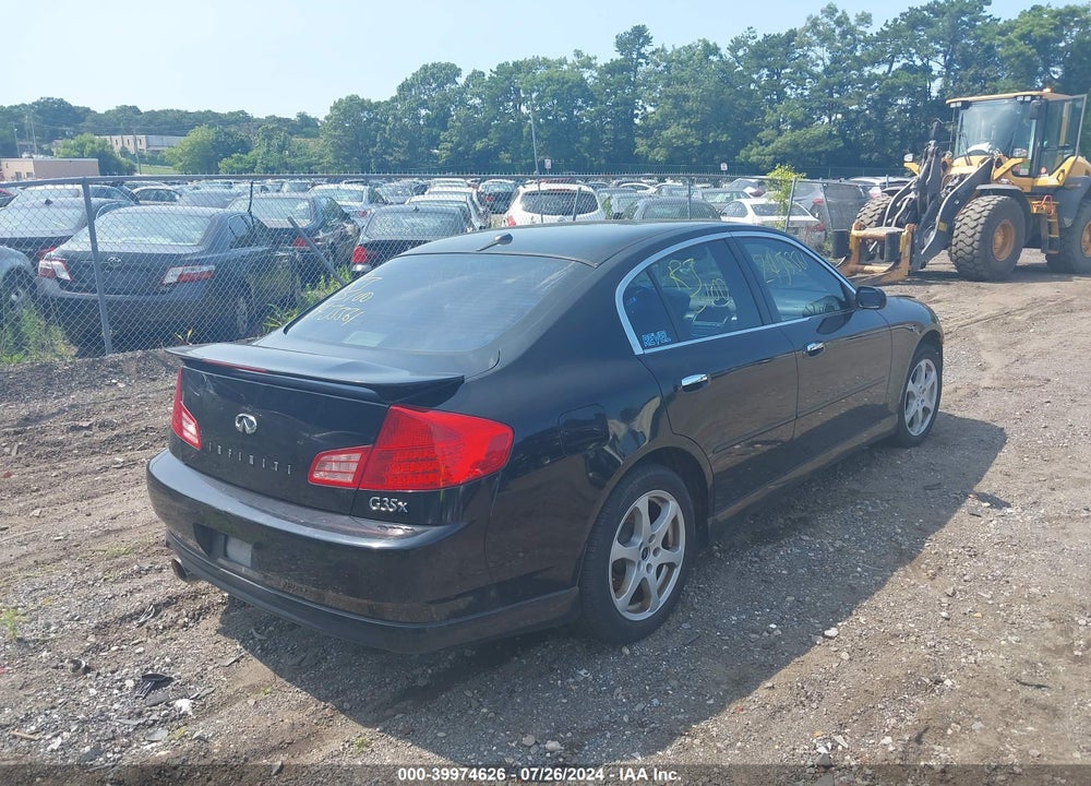 2004 INFINITI G35X VIN: JNKCV51F14M707037