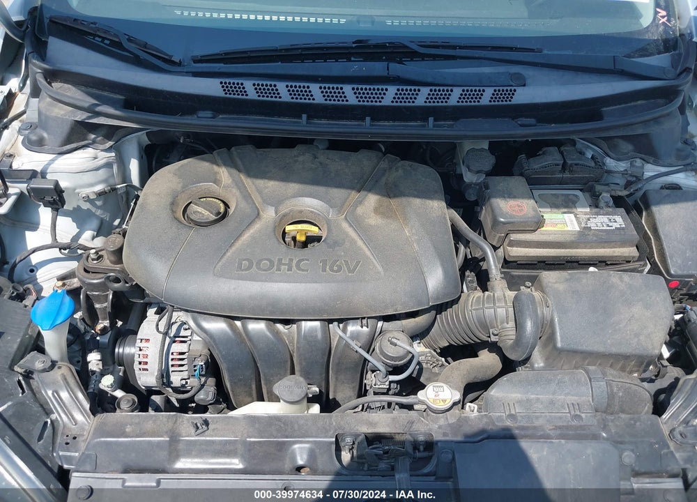 2015 HYUNDAI ELANTRA SE VIN: 5NPDH4AE8FH596319