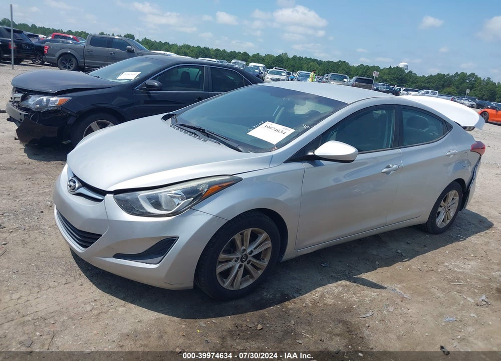 2015 HYUNDAI ELANTRA SE VIN: 5NPDH4AE8FH596319