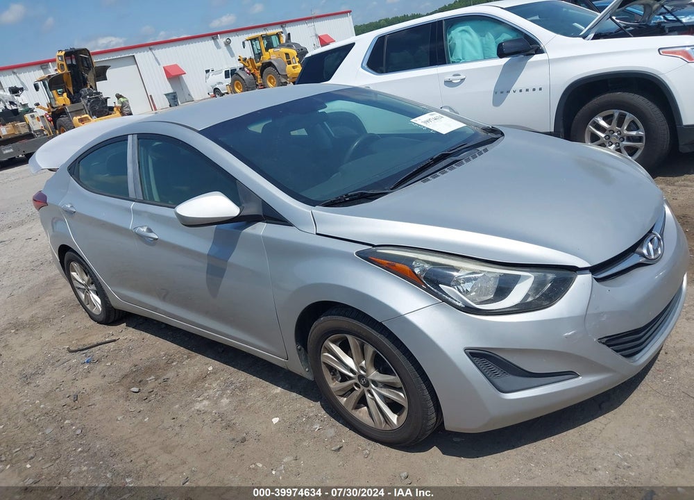2015 HYUNDAI ELANTRA SE VIN: 5NPDH4AE8FH596319