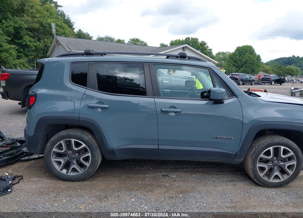 2017 JEEP RENEGADE LATITUDE 4X4 VIN: ZACCJBBB8HPF22336