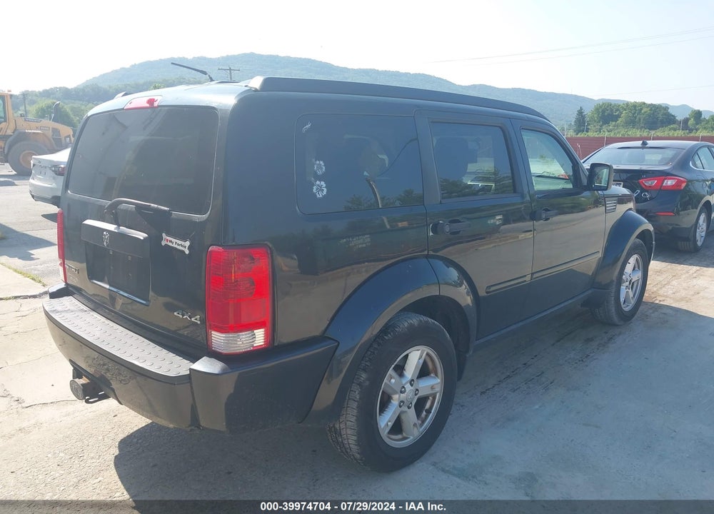 2008 DODGE NITRO SXT VIN: 1D8GU28K88W153501