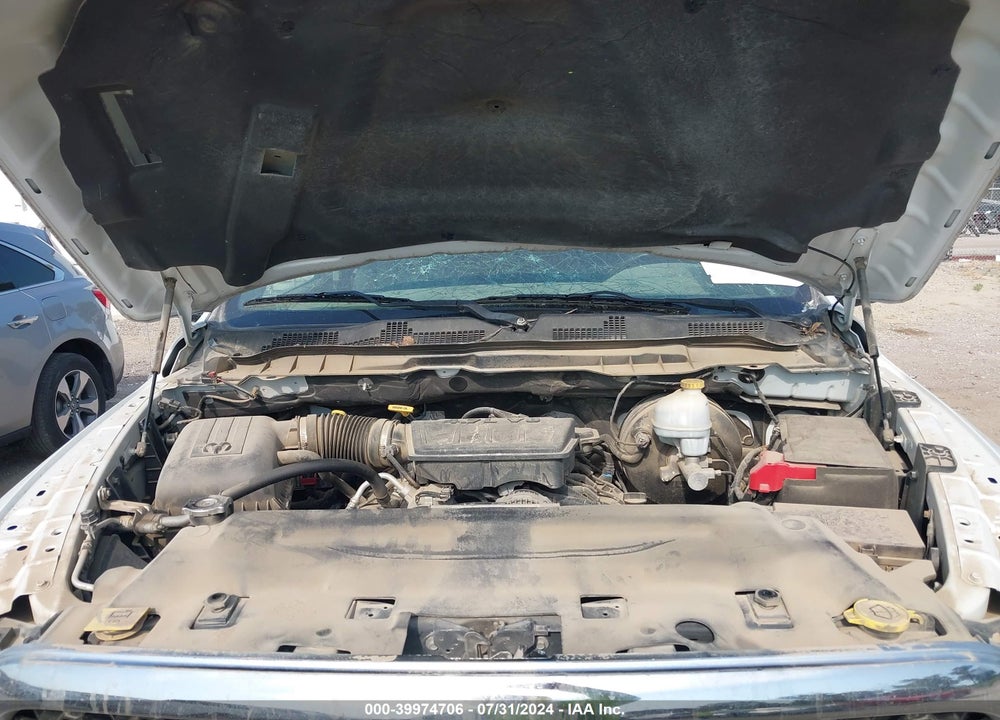 2013 RAM 1500 SLT VIN: 3C6JR6EP9DG503103