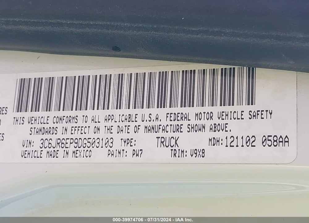 2013 RAM 1500 SLT VIN: 3C6JR6EP9DG503103