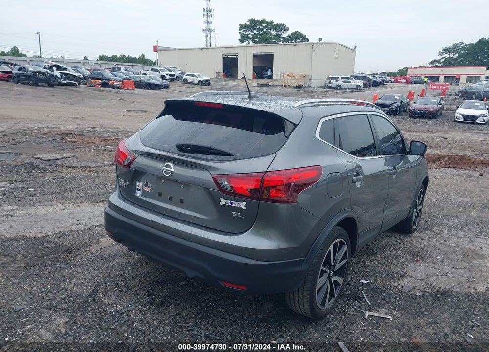 2017 NISSAN ROGUE SPORT SL VIN: JN1BJ1CPXHW024452