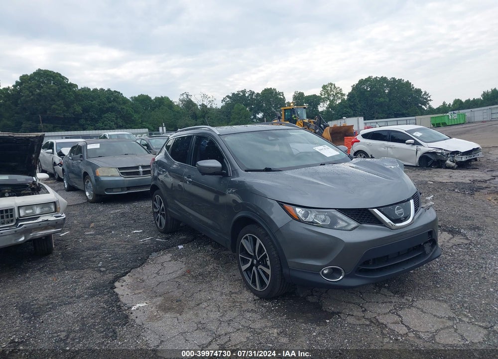 2017 NISSAN ROGUE SPORT SL VIN: JN1BJ1CPXHW024452