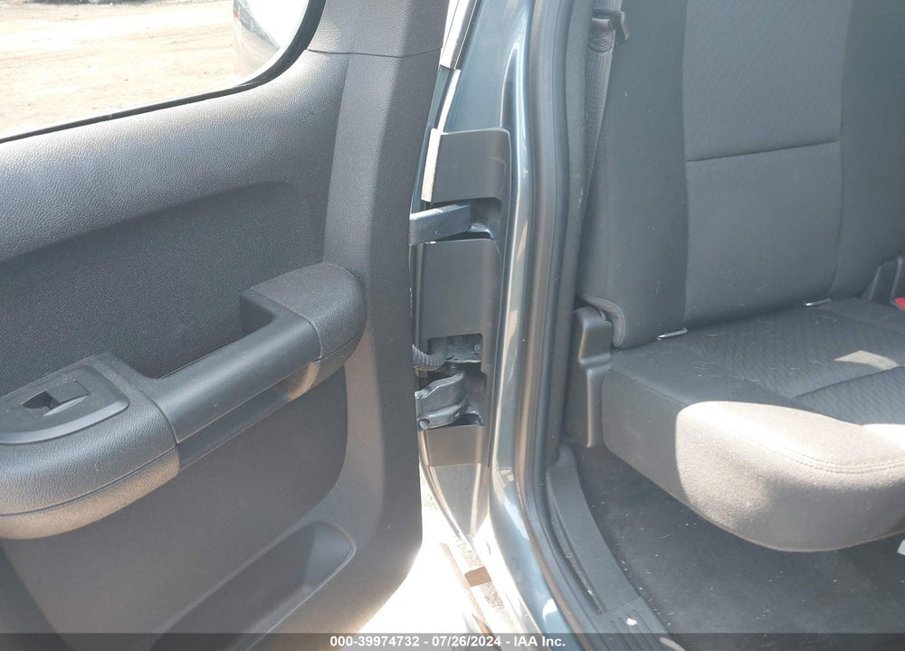 2013 CHEVROLET SILVERADO 1500 LT VIN: 1GCRKSE77DZ316533