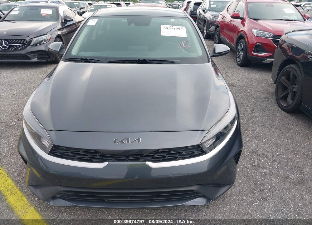 2022 KIA FORTE LXS VIN: 3KPF24AD8NE418155