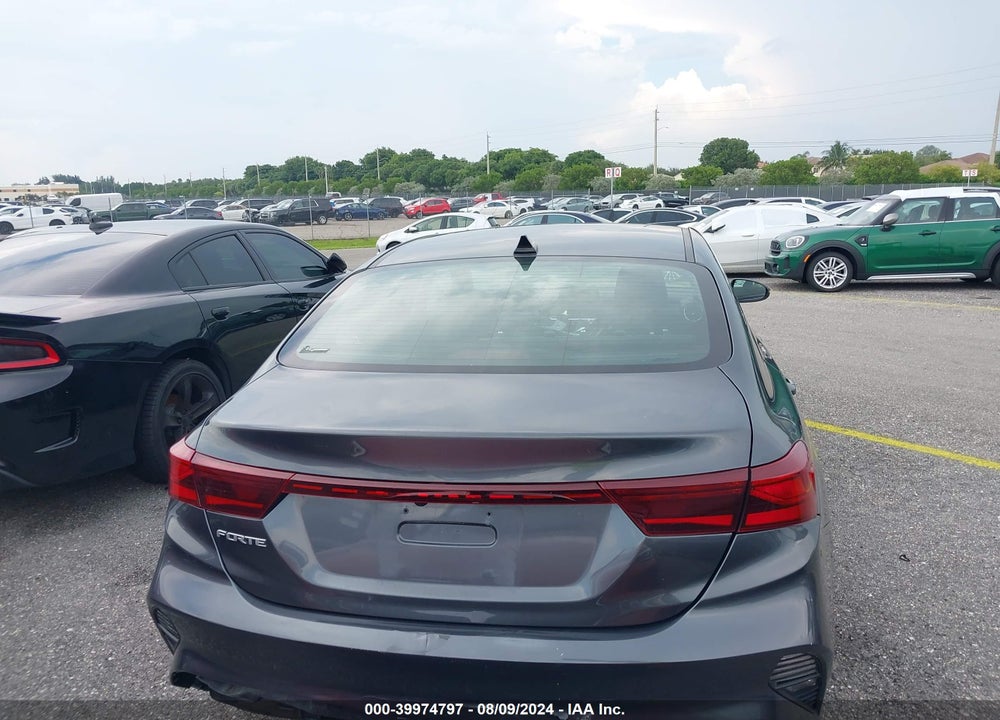2022 KIA FORTE LXS VIN: 3KPF24AD8NE418155