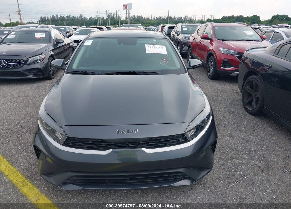 2022 KIA FORTE LXS VIN: 3KPF24AD8NE418155