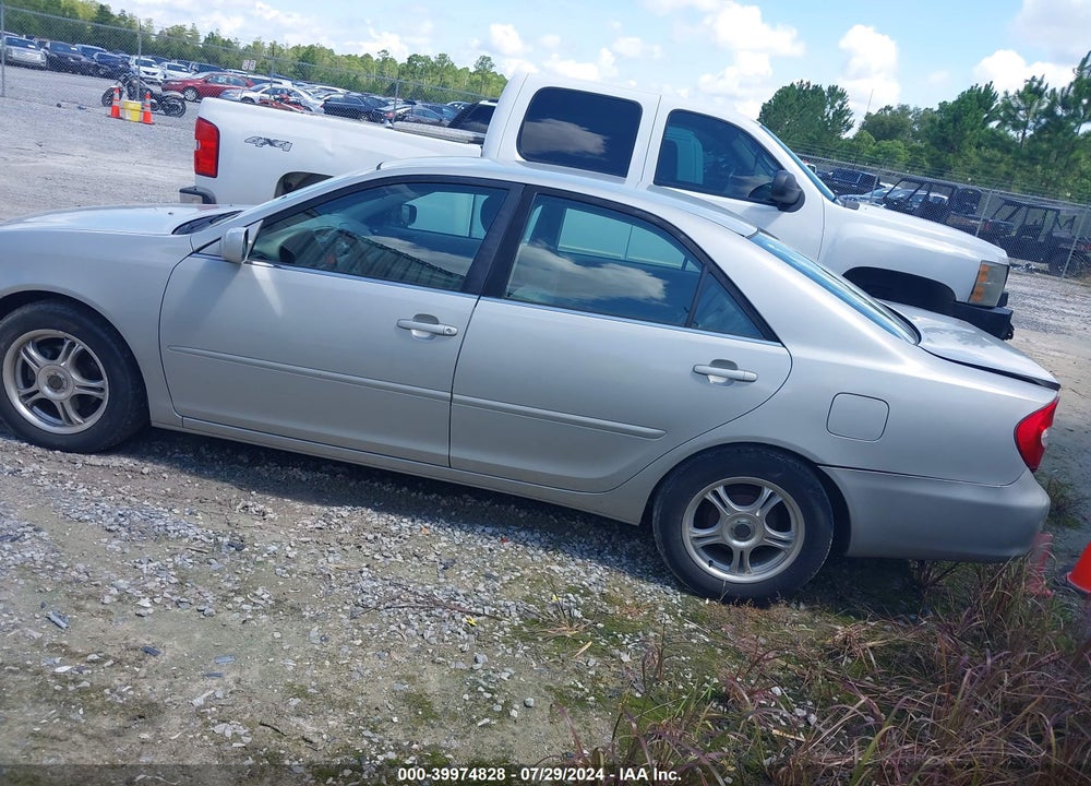 2004 TOYOTA CAMRY VIN: 4T1BE32K94U884413