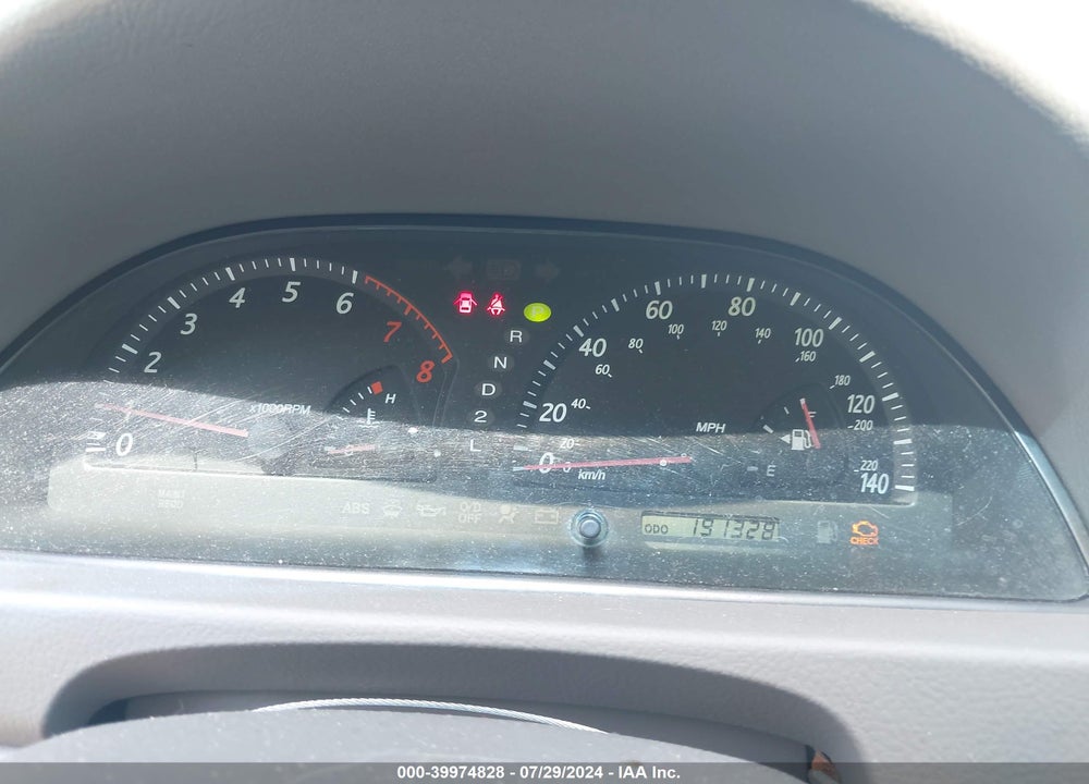2004 TOYOTA CAMRY VIN: 4T1BE32K94U884413