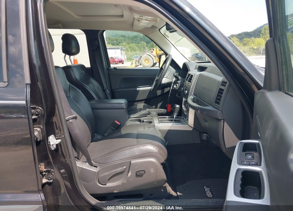 2010 JEEP LIBERTY VIN: 1J4PN5GK9AW164425