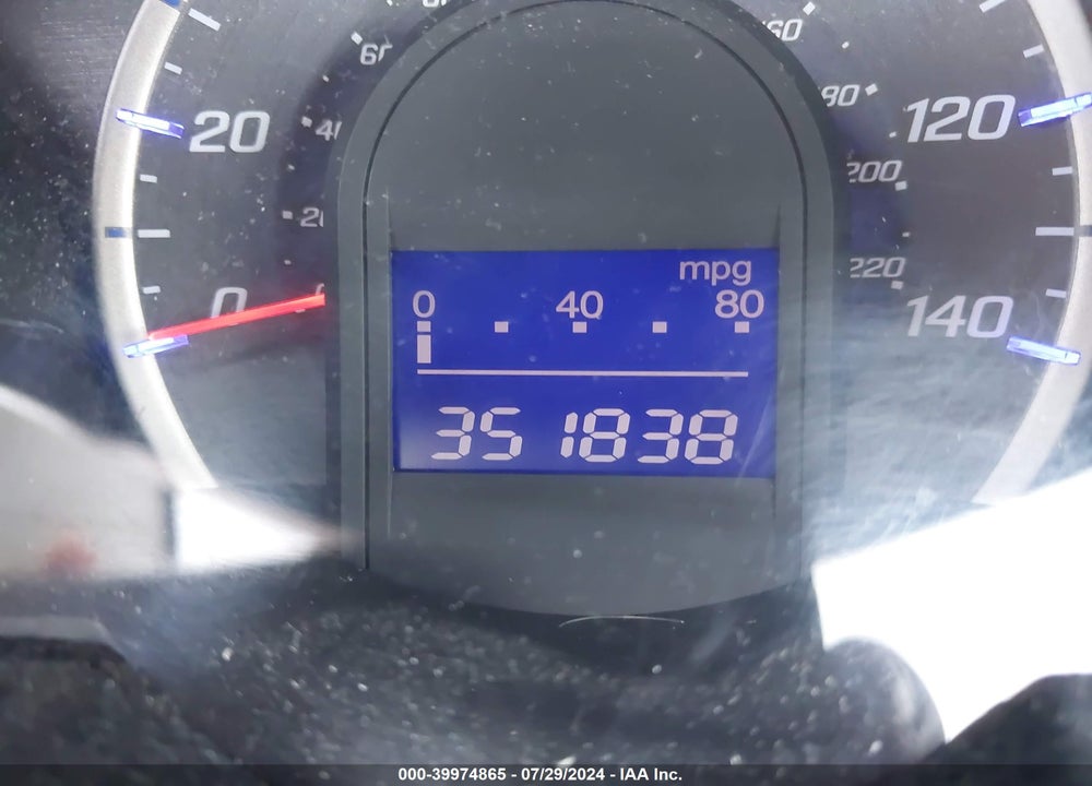 2013 HONDA FIT VIN: JHMGE8H31DC021875