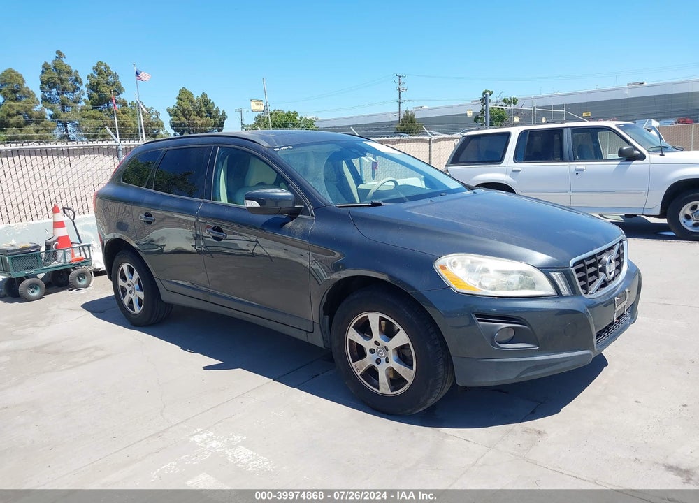 2010 VOLVO XC60 3.2 VIN: YV4960DL3A2105497